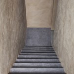 Treppe in Putz, Wände in Lehmputz (unbehandelt)