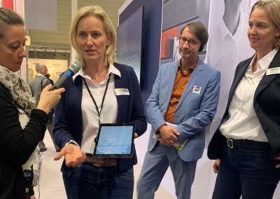 Sikkens App mit Marketing Chefin Ulrike Jankowsky (rechts)