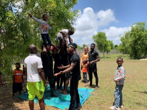 mit der Akrobatik Truppe