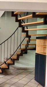 helle Buchentreppenstufen